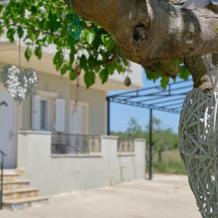 Morfis Getaway Apartment Kalpaki  Ngoại thất bức ảnh