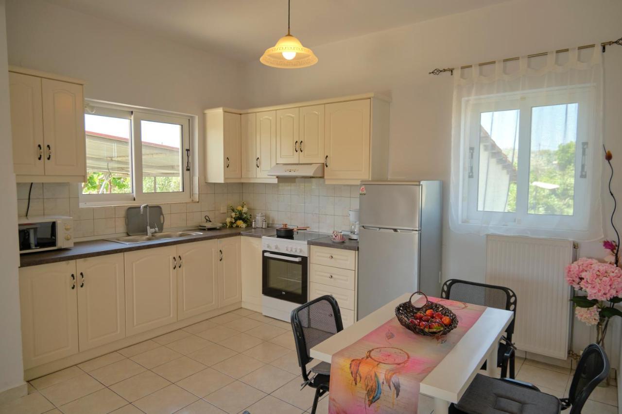 Morfis Getaway Apartment Kalpaki  Ngoại thất bức ảnh